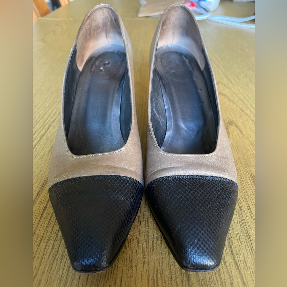 Christian Dior cap toe pumps vintage Sz 8.5